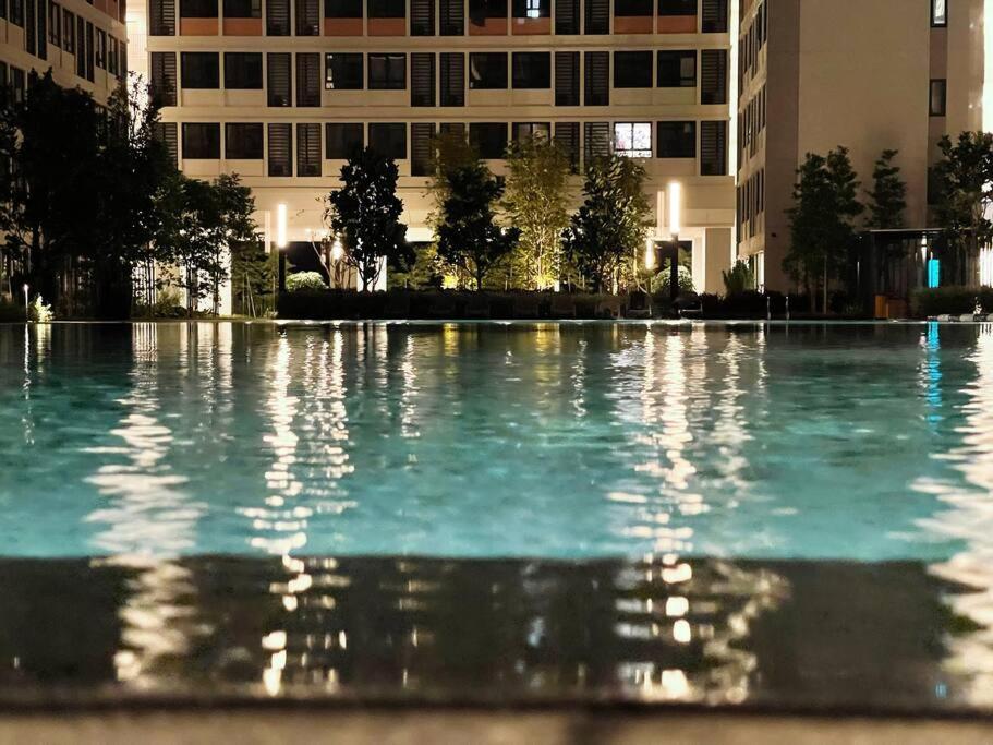 Horizon Suite Homestay, Klia By S&T Homez Sepang Exterior photo