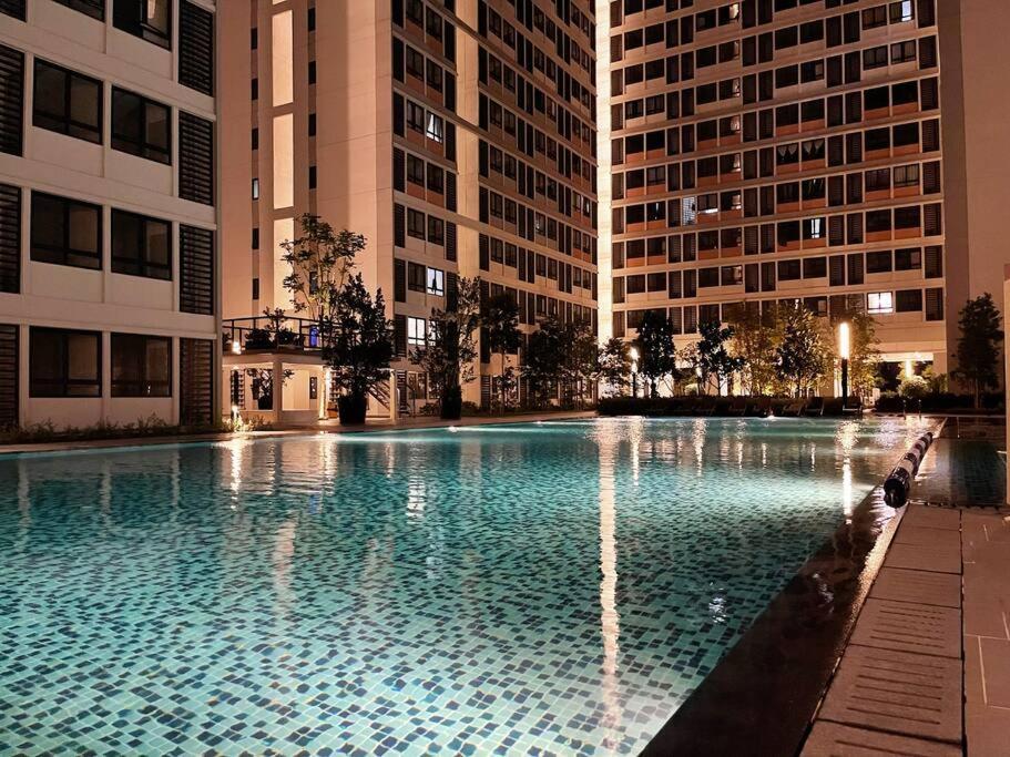 Horizon Suite Homestay, Klia By S&T Homez Sepang Exterior photo