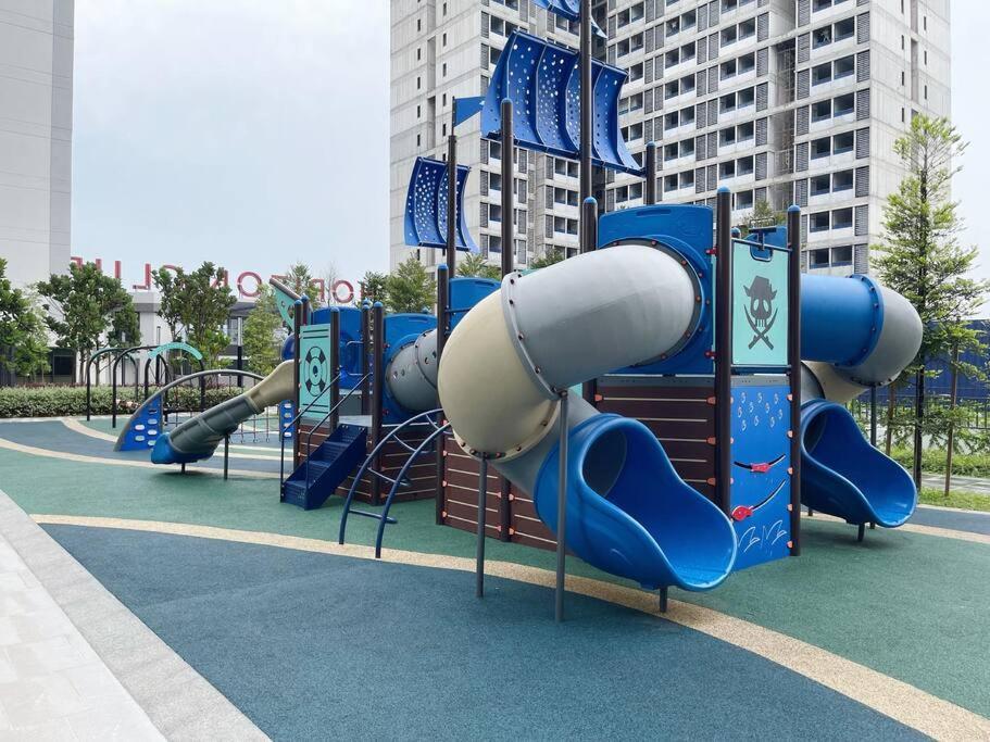 Horizon Suite Homestay, Klia By S&T Homez Sepang Exterior photo