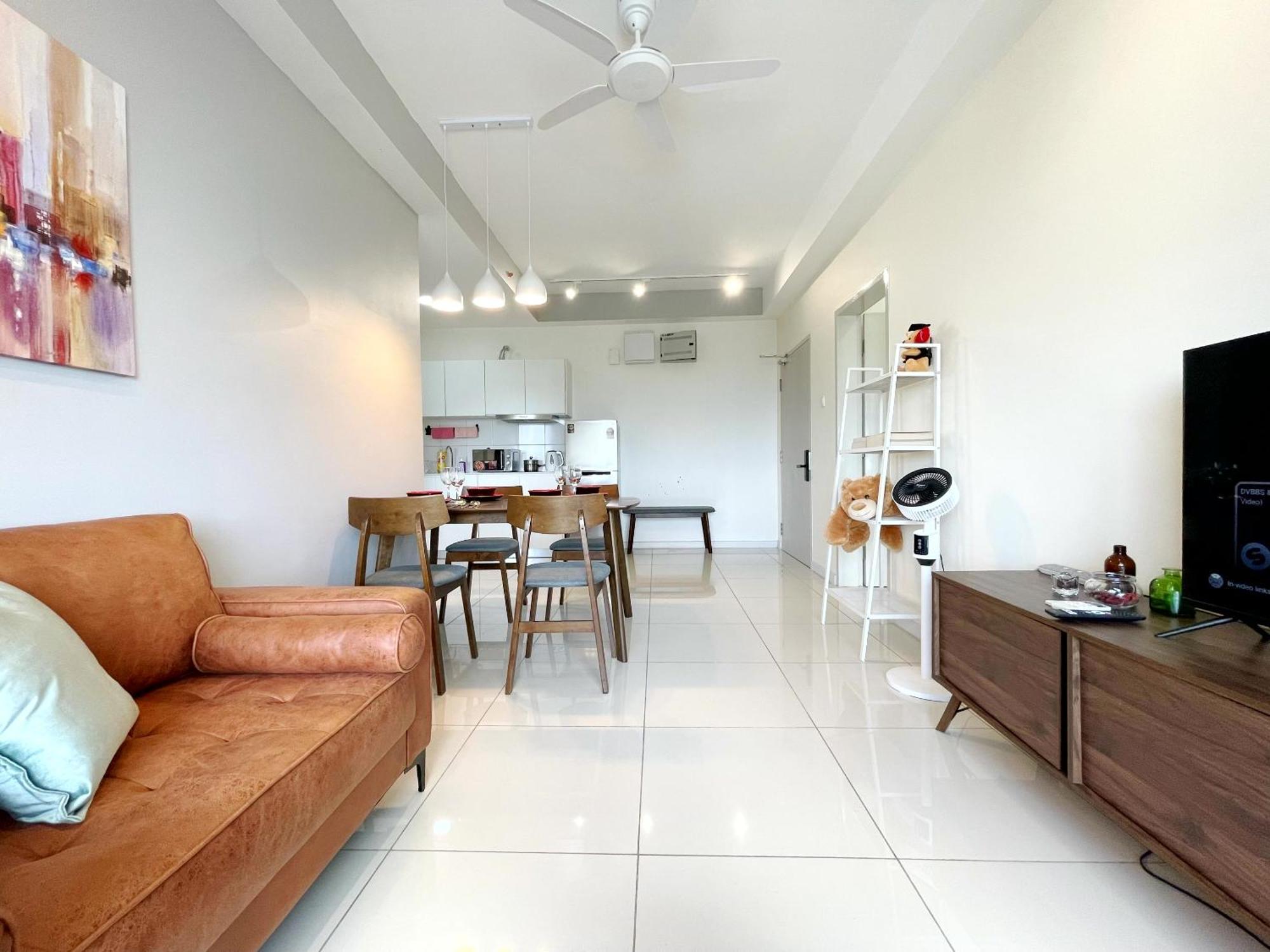 Horizon Suite Homestay, Klia By S&T Homez Sepang Exterior photo